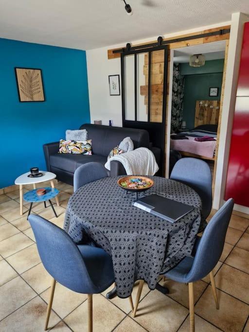 La Jolie Parenthese Apartment Longevilles-Mont-d'Or ภายนอก รูปภาพ