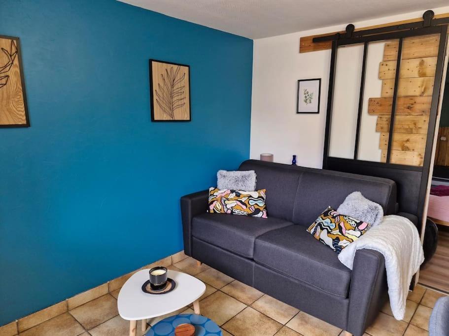 La Jolie Parenthese Apartment Longevilles-Mont-d'Or ภายนอก รูปภาพ